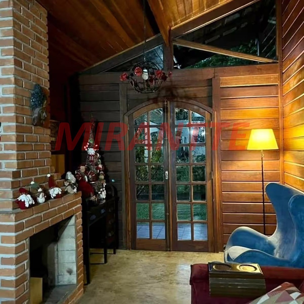 Casa terrea de 140m² com 2 quartos em Serra da Cantareira