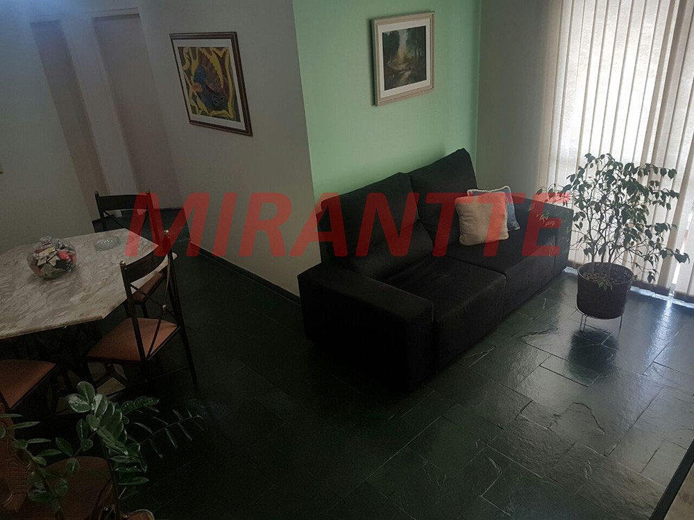 Apartamento de 70m² com 3 quartos em Santa Teresinha