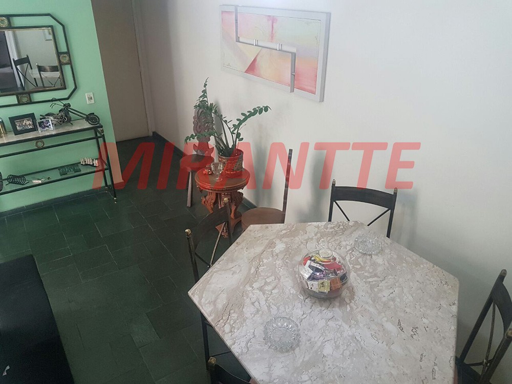 Apartamento de 70m² com 3 quartos em Santa Teresinha