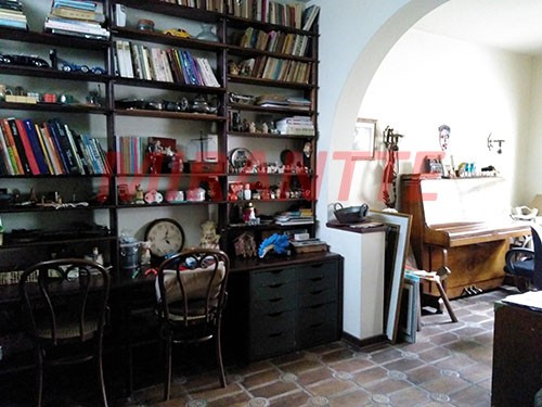 Casa terrea de 200m² com 4 quartos em Tremembe