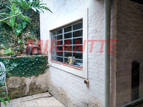 Casa terrea de 200m² com 4 quartos em Tremembe