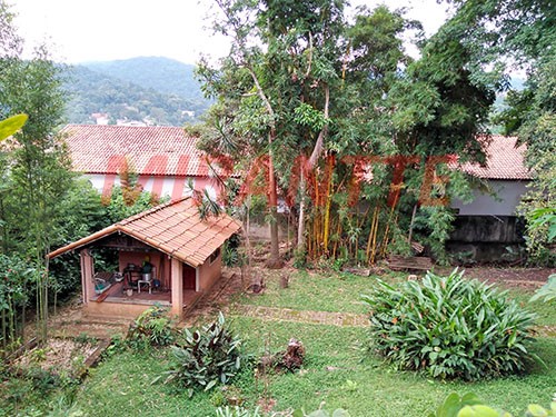 Casa terrea de 200m² com 4 quartos em Tremembe