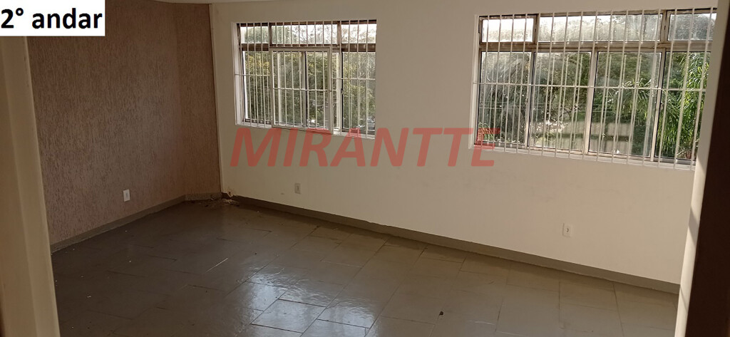 Comercial de 10m² em Santana