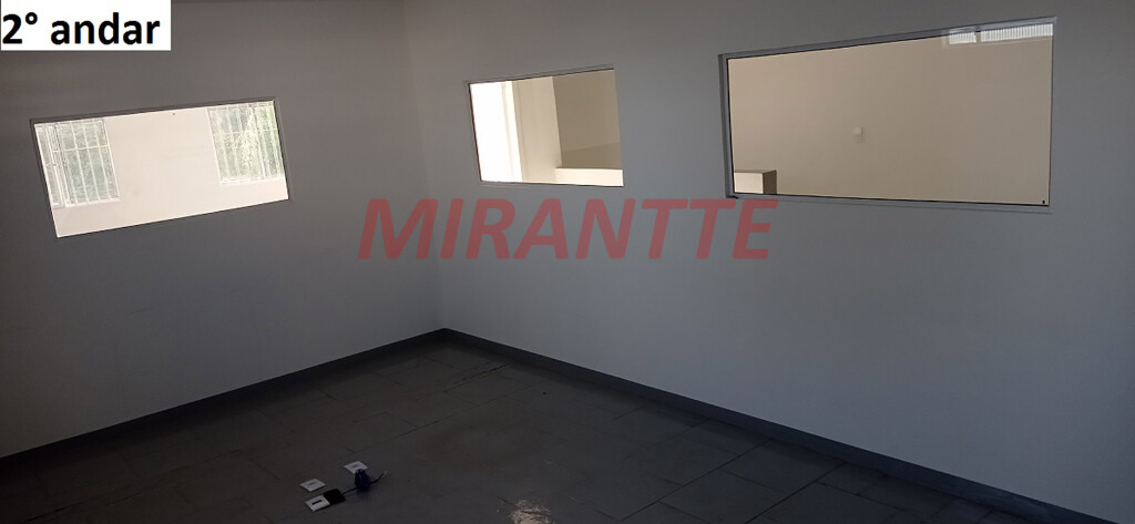 Comercial de 10m² em Santana