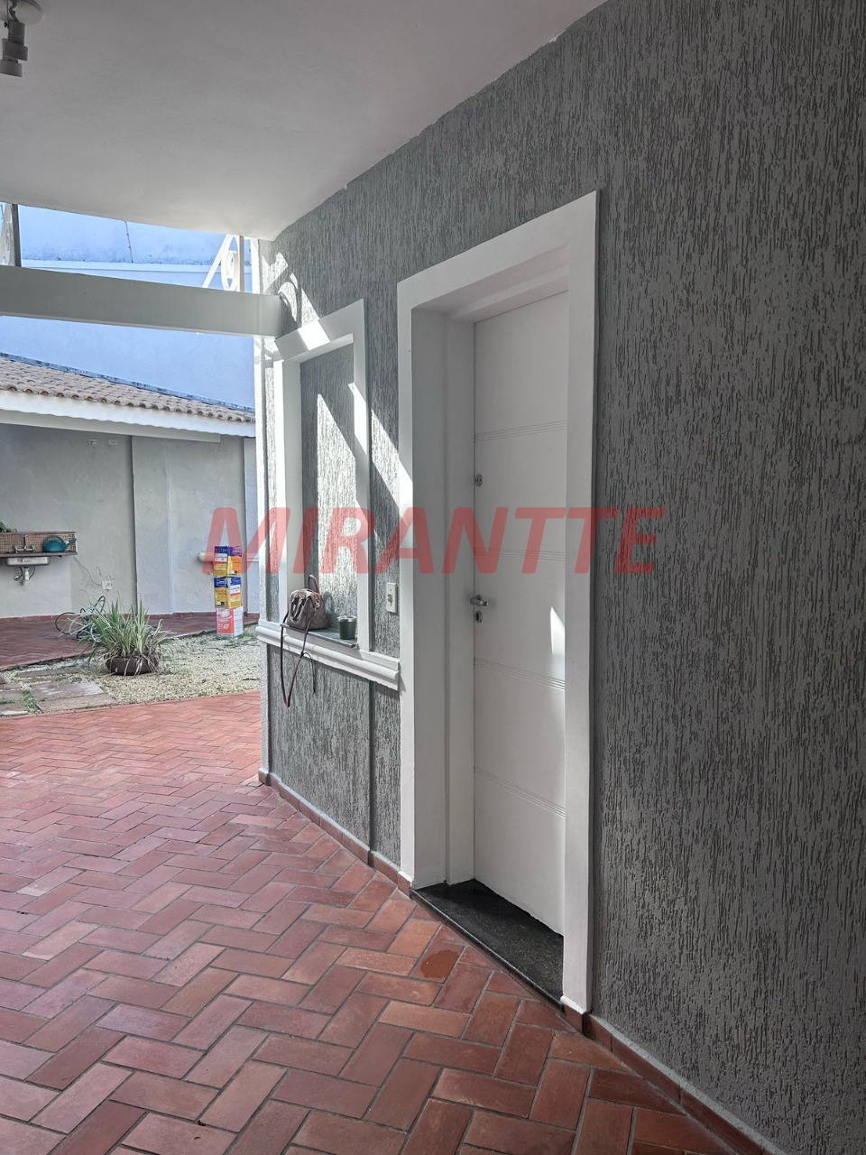 Sobrado de 300m² com 4 quartos em Vila Irmaos Arnoni