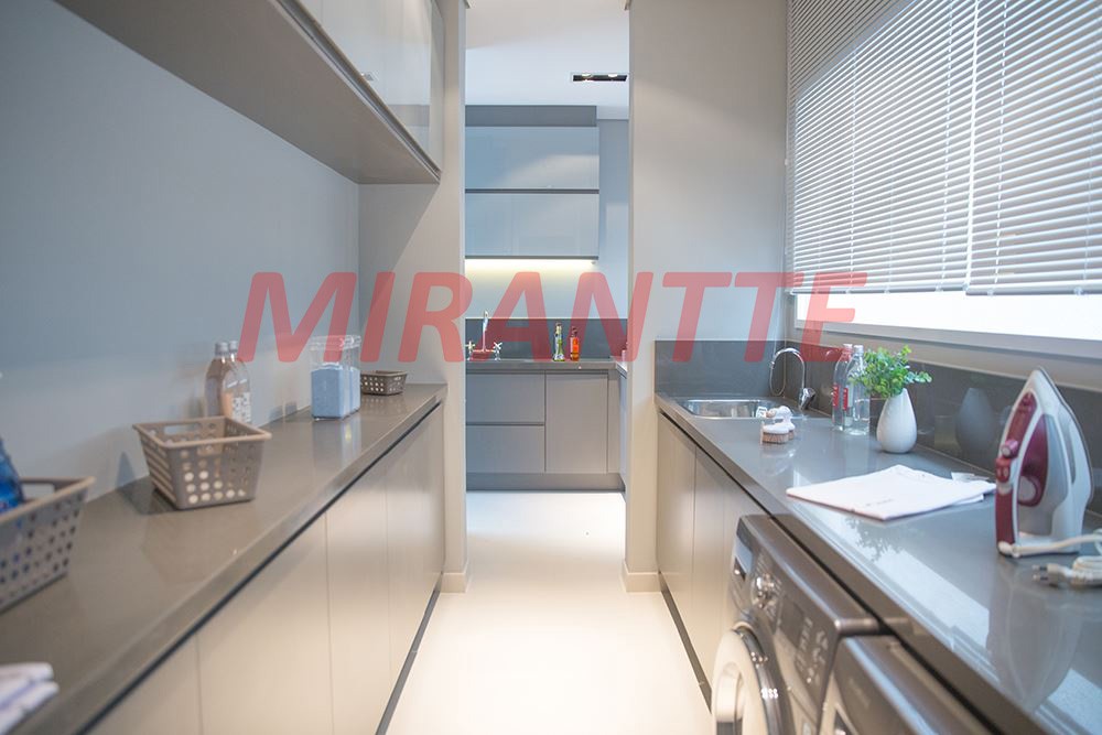 Apartamento com 3 quartos em Vila Romana