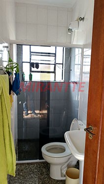 Sobrado de 450m² com 4 quartos em Jardim Guapíra