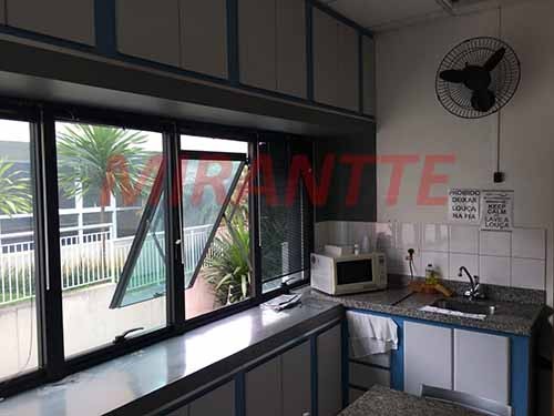 Comercial de 868m² em Santa Teresinha