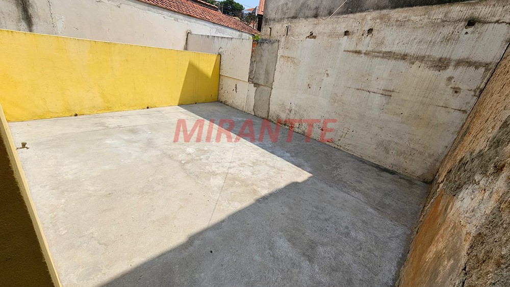 Sobrado de 125m² com 3 quartos em Santa Terezinha
