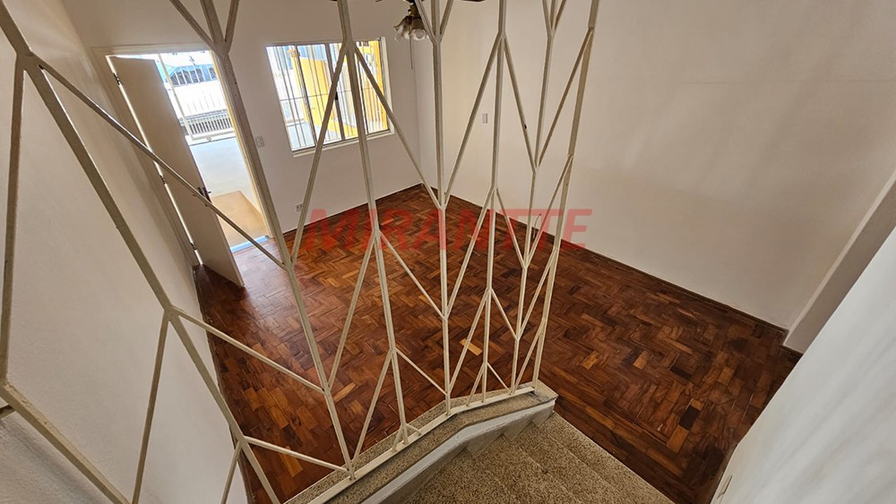 Sobrado de 125m² com 3 quartos em Santa Terezinha