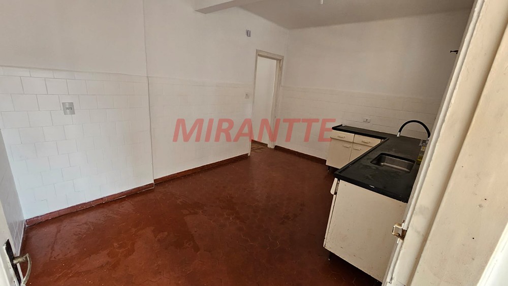 Sobrado de 125m² com 3 quartos em Santa Terezinha