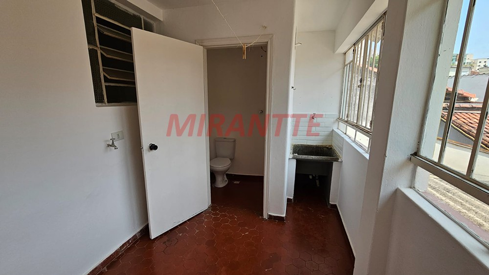 Sobrado de 125m² com 3 quartos em Santa Terezinha