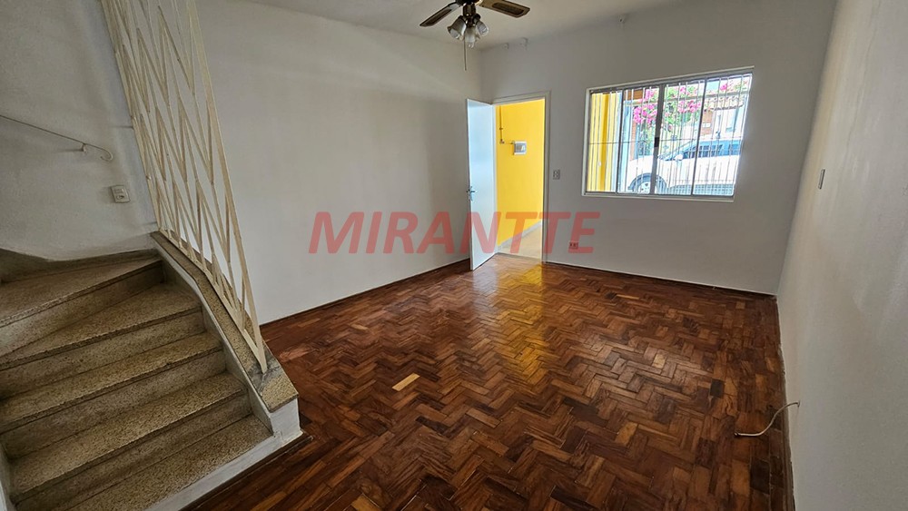 Sobrado de 125m² com 3 quartos em Santa Terezinha
