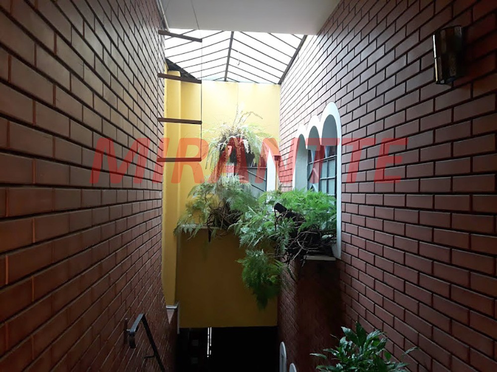 Sobrado de 226m² com 3 quartos em Jabaquara