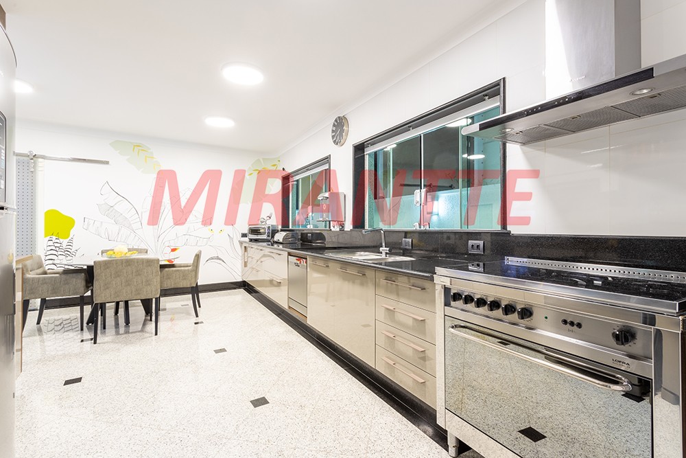 Sobrado de 440m² com 3 quartos em Palmas Do Tremembé