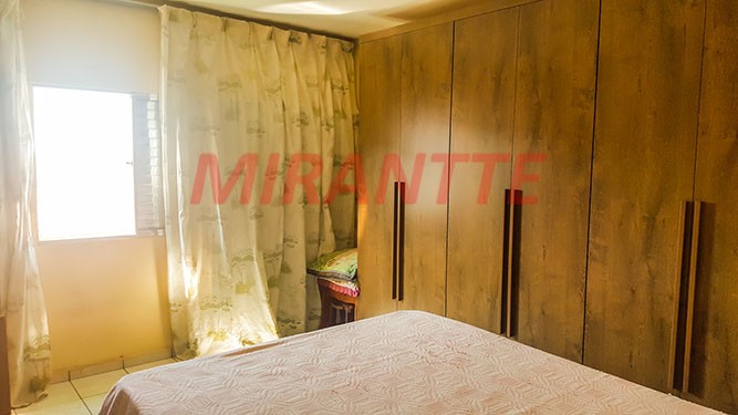 Sobrado de 200m² com 5 quartos em Jardim Virginia Bianca