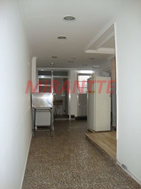 Comercial de 250m² com 3 quartos em Água Fria