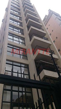 Apartamento de 220m² com 3 quartos em Jardins