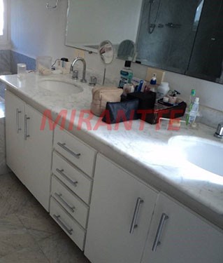 Apartamento de 220m² com 3 quartos em Jardins