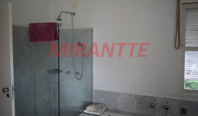 Apartamento de 220m² com 3 quartos em Jardins