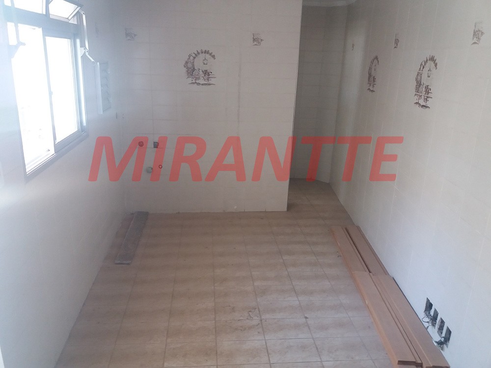 Casa terrea de 450m² com 2 quartos em Parada Inglesa