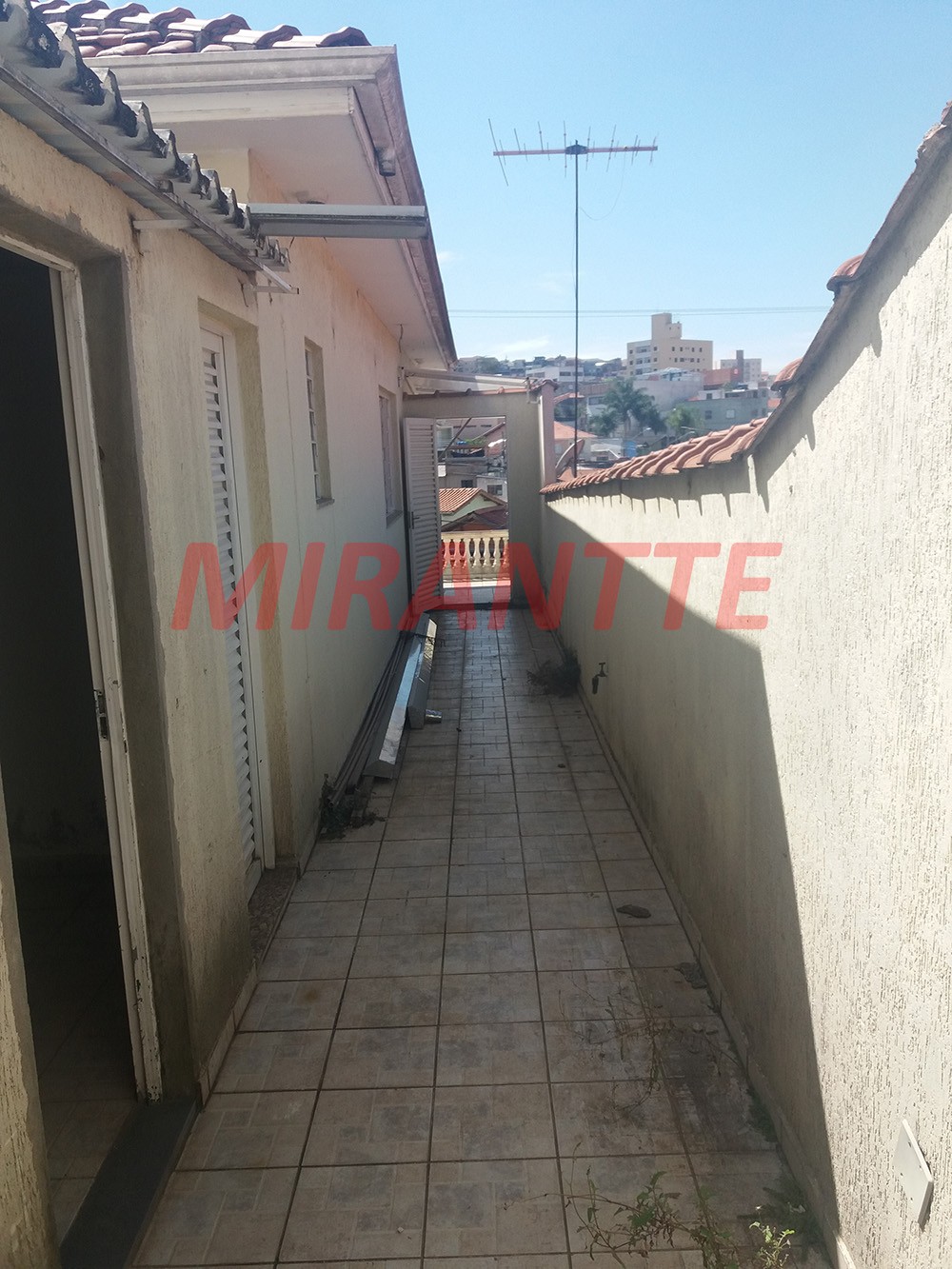 Casa terrea de 450m² com 2 quartos em Parada Inglesa