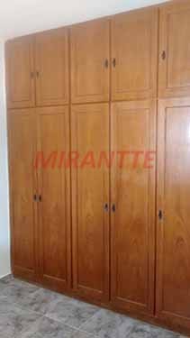 Sobrado de 280m² com 3 quartos em CENTRO