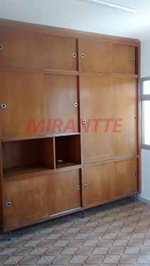 Sobrado de 280m² com 3 quartos em CENTRO