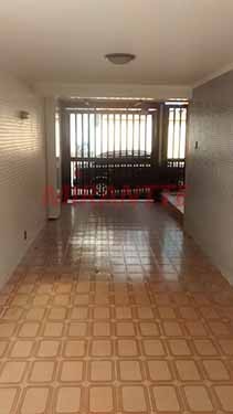 Sobrado de 280m² com 3 quartos em CENTRO