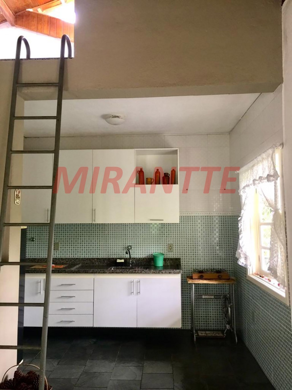 Sobrado de 135m² com 2 quartos em Serra Da Cantareira