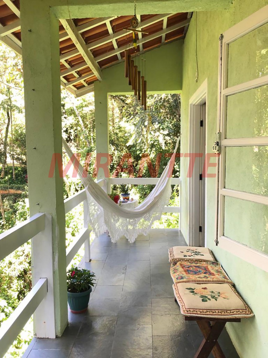 Sobrado de 135m² com 2 quartos em Serra Da Cantareira