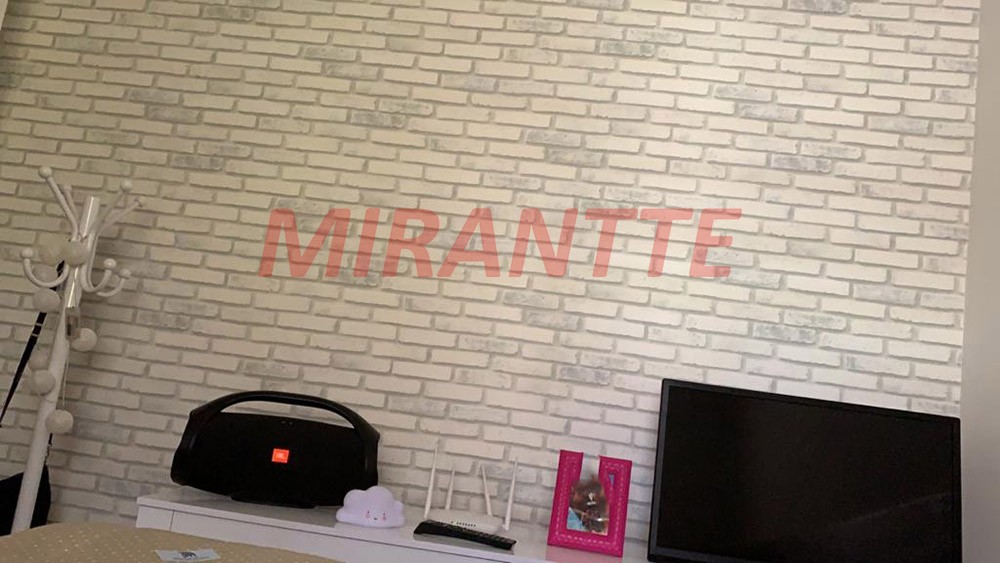 Cond. fechado de 110m² com 3 quartos em Horto Florestal