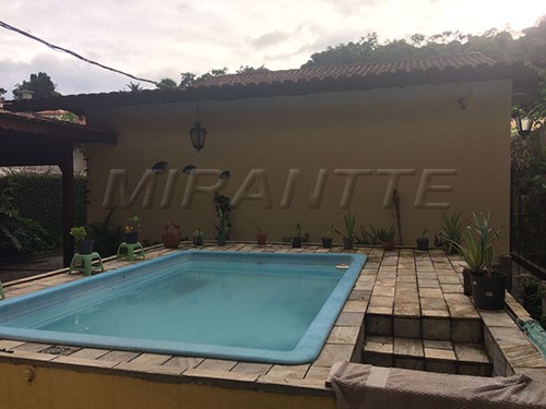 Casa terrea de 429m² com 5 quartos em Centro