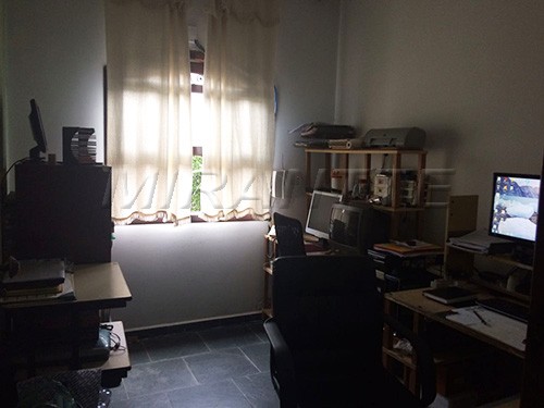 Casa terrea de 429m² com 5 quartos em Centro