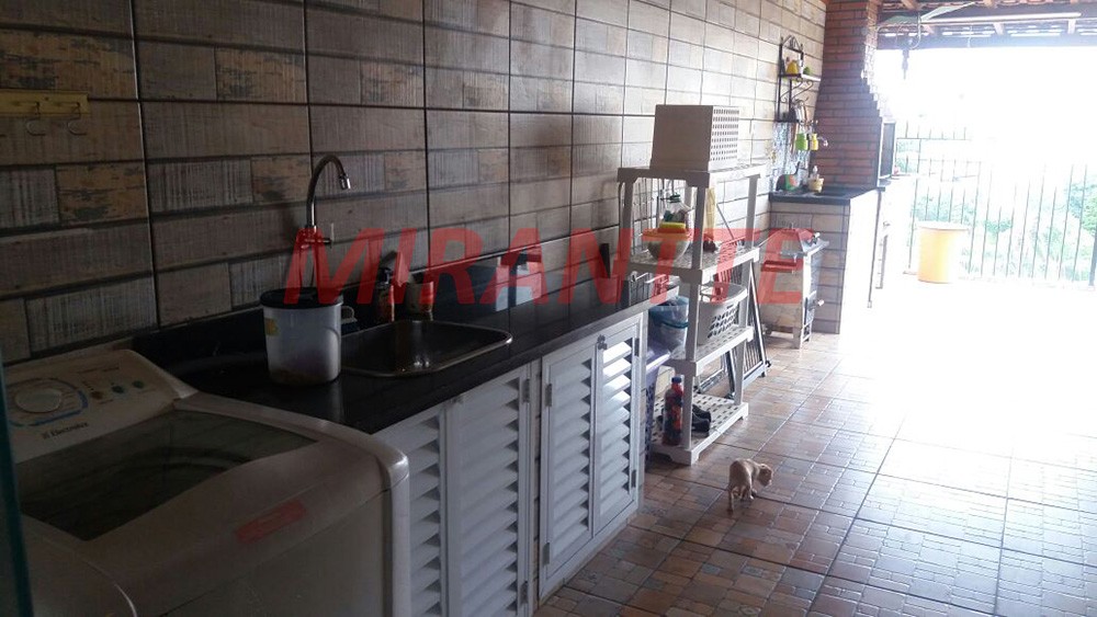 Sobrado de 129m² com 3 quartos em Horto Florestal
