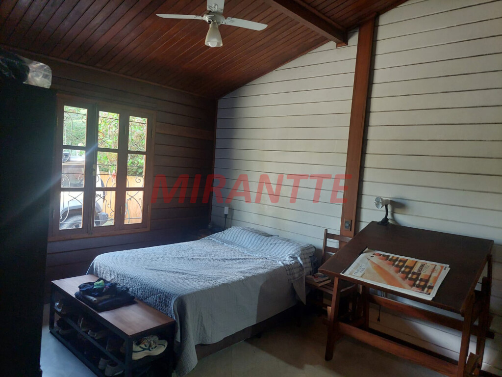 Casa terrea de 126m² com 2 quartos em Serra Da Cantareira