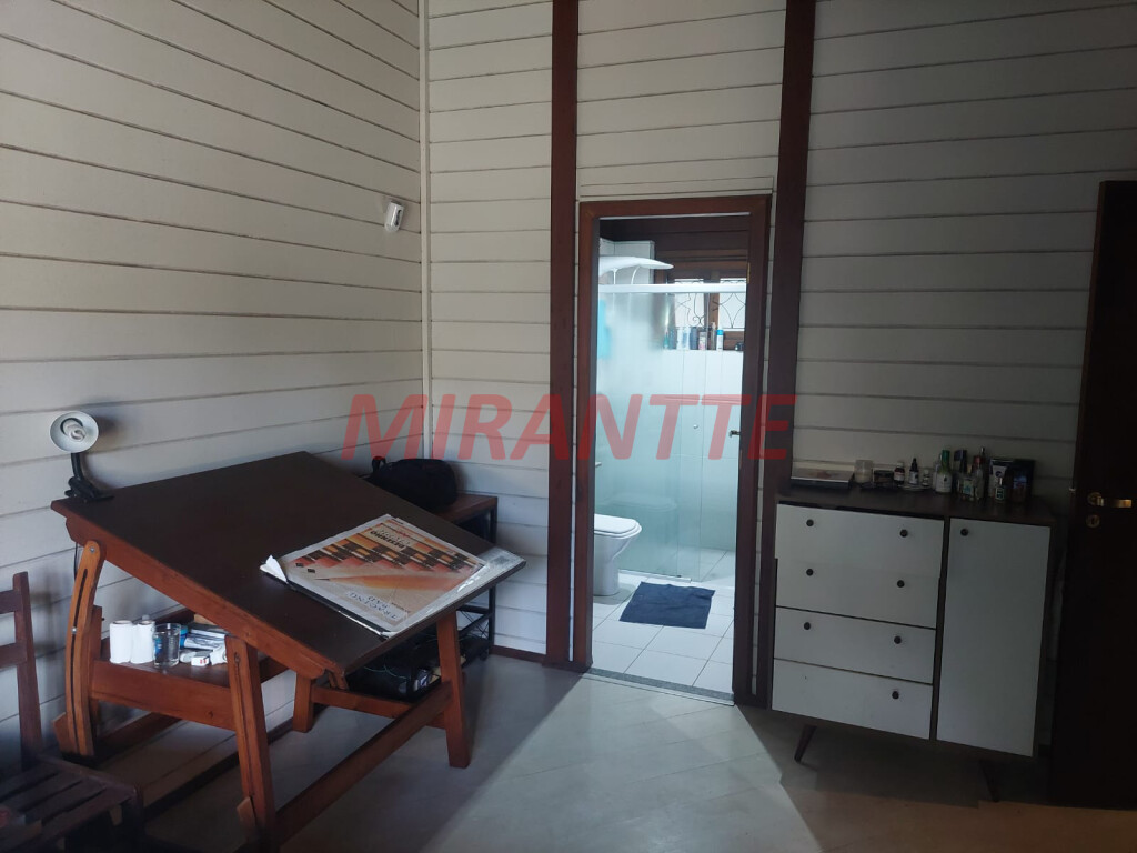Casa terrea de 126m² com 2 quartos em Serra Da Cantareira