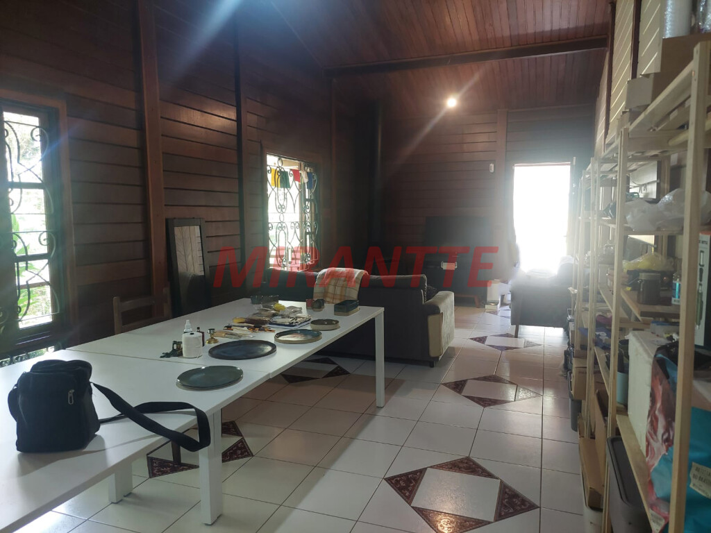 Casa terrea de 126m² com 2 quartos em Serra Da Cantareira