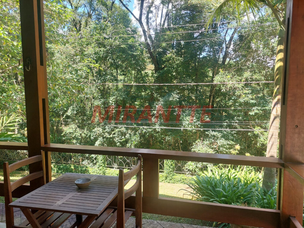 Casa terrea de 126m² com 2 quartos em Serra Da Cantareira