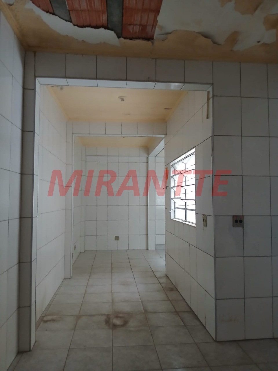 Comercial de 715m² em Santa Cecilia