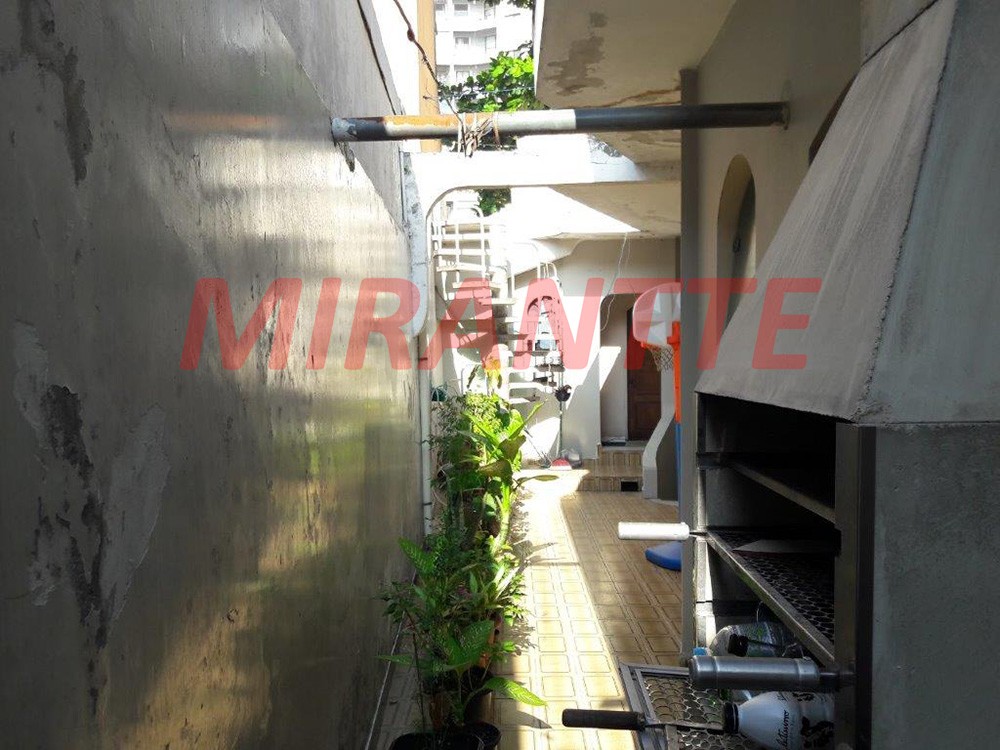 Casa terrea de 238m² com 3 quartos em Santa Terezinha