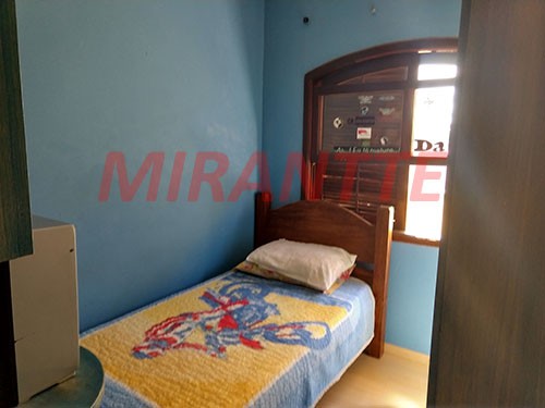 Sobrado de 128m² com 3 quartos em Vila Mazzei
