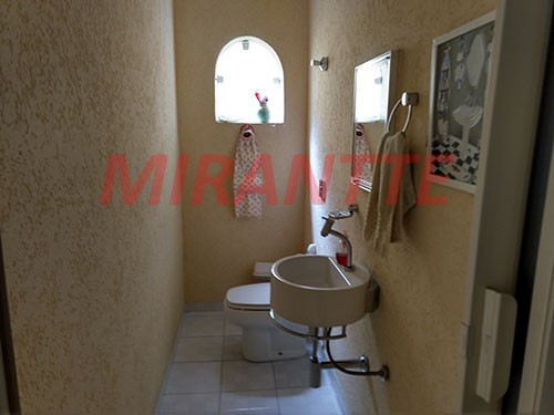 Sobrado de 128m² com 3 quartos em Vila Mazzei