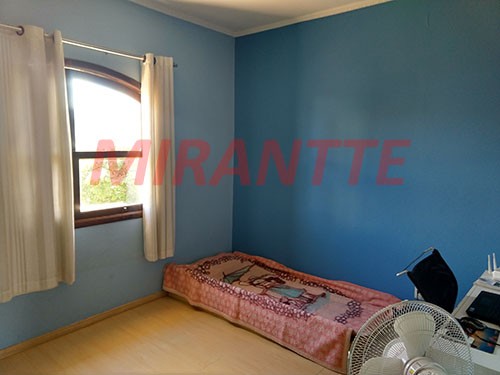 Sobrado de 128m² com 3 quartos em Vila Mazzei