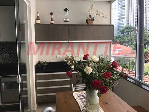 Sobrado de 360m² com 4 quartos em Santa Teresinha