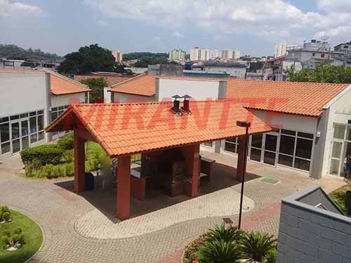 Apartamento de 50m² com 2 quartos em Cachoeirinha
