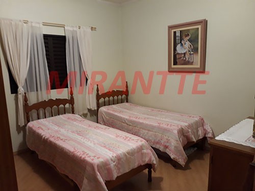 Casa terrea de 200m² com 3 quartos em Parada Inglesa