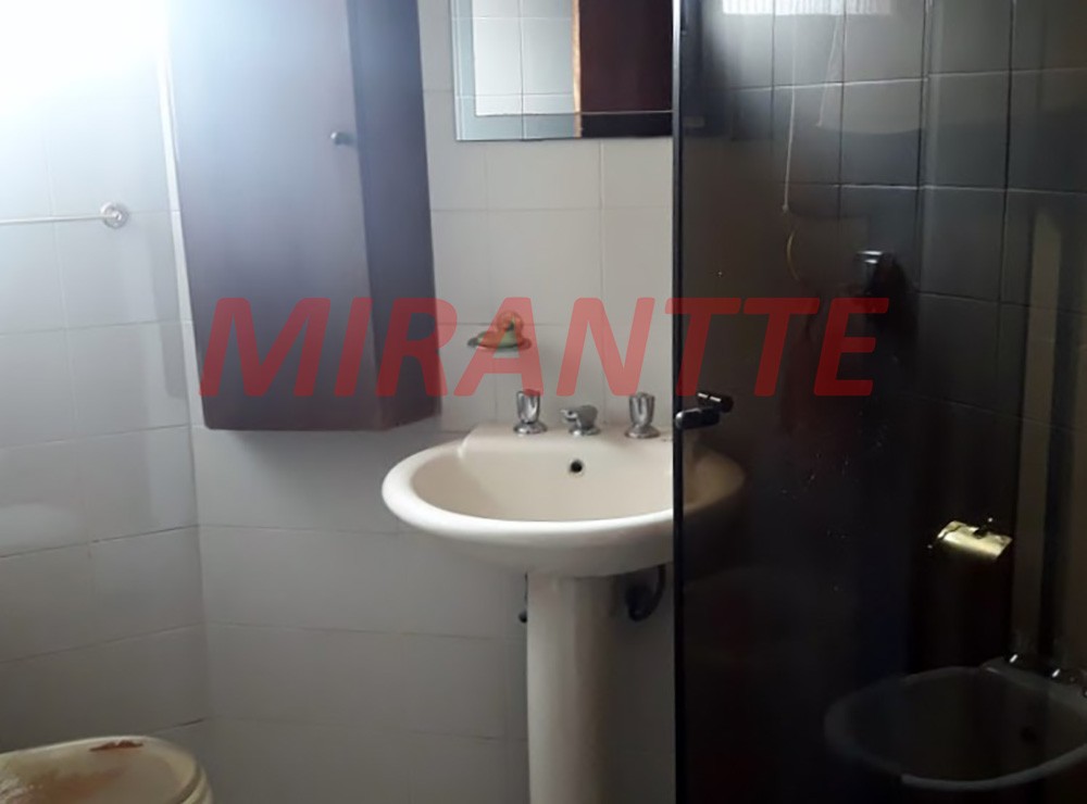 Sobrado com 3 quartos em Vila Palmeiras