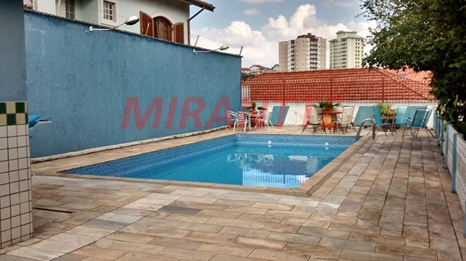 Casa terrea de 875m² com 3 quartos em Vila Gustavo