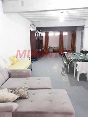 Sobrado de 195m² com 3 quartos em Santana